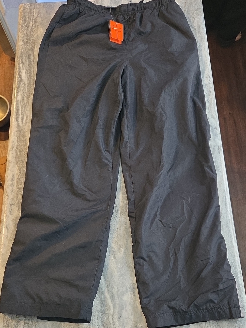 Nike Men's Black Elastic-Waist Jogger Pants